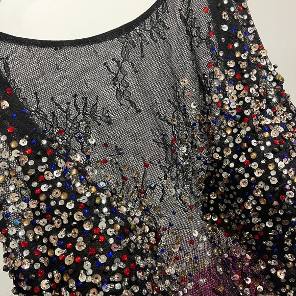 black backless prom dress - Picture 3 of 7